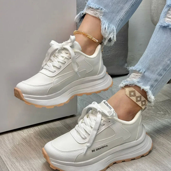 gid://shopify/MediaImage/24532744077406