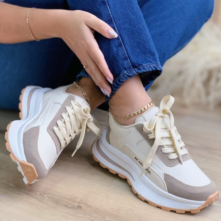 gid://shopify/MediaImage/24532744208478